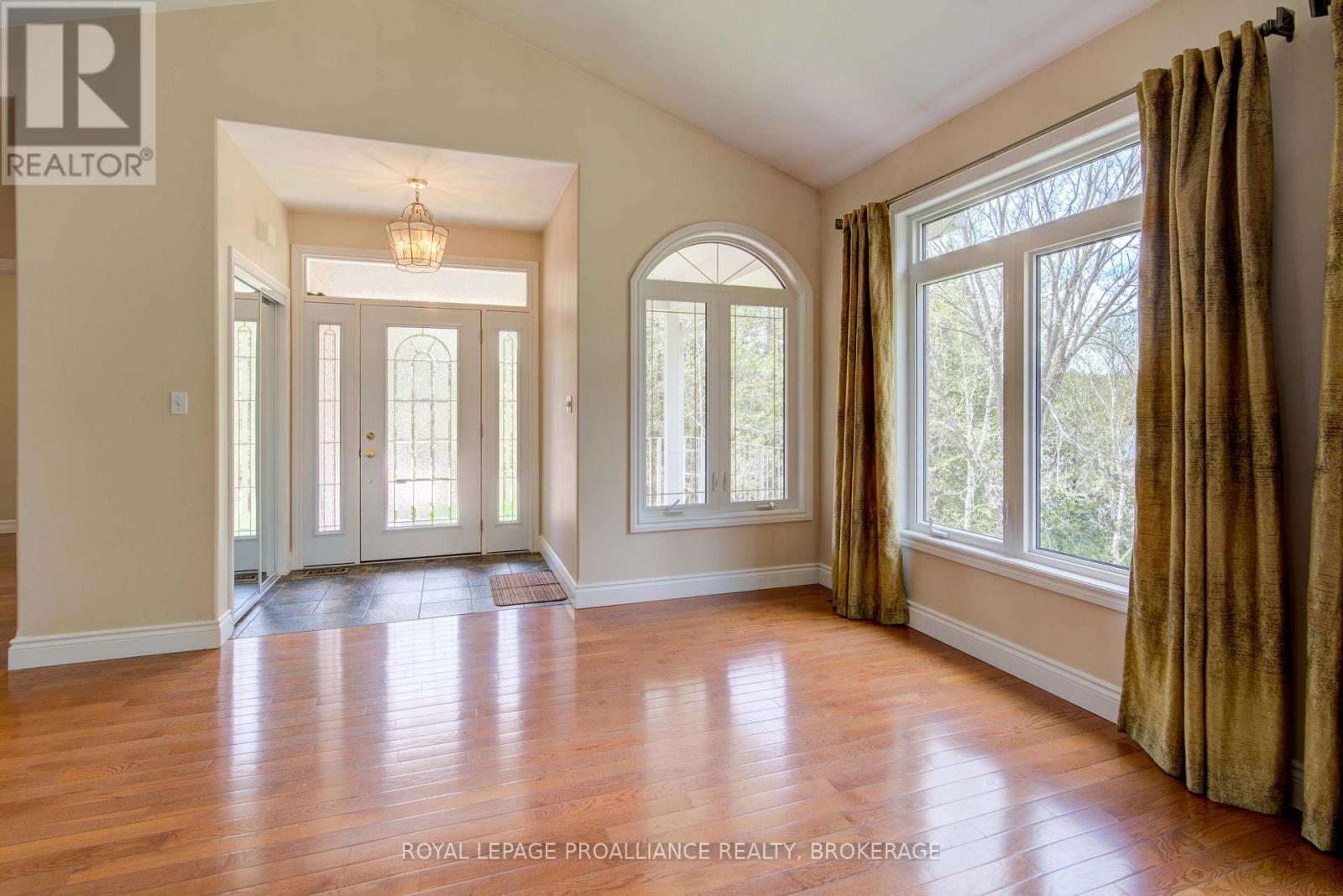 1133 Sassy Tree Lane, Frontenac, Ontario  K0H 1W0 - Photo 11 - X12917892