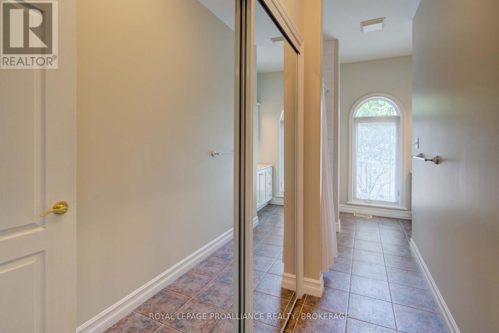 1133 Sassy Tree Lane, Frontenac, Ontario  K0H 1W0 - Photo 20 - X12917892