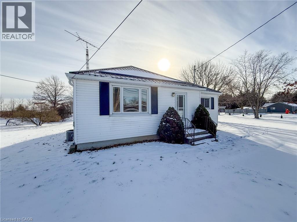 4068 Highway 3, Simcoe, Ontario  N3Y 4K4 - Photo 2 - 40792619