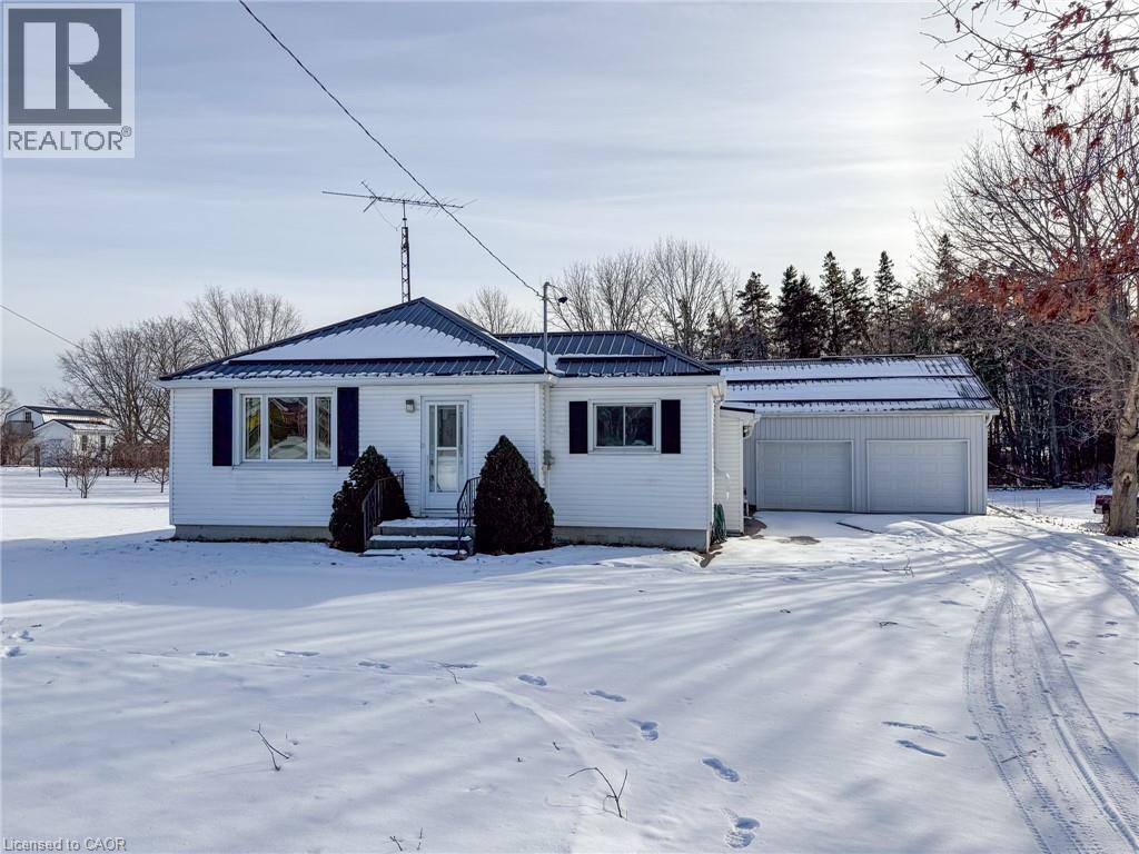 4068 Highway 3, Simcoe, Ontario  N3Y 4K4 - Photo 3 - 40792619