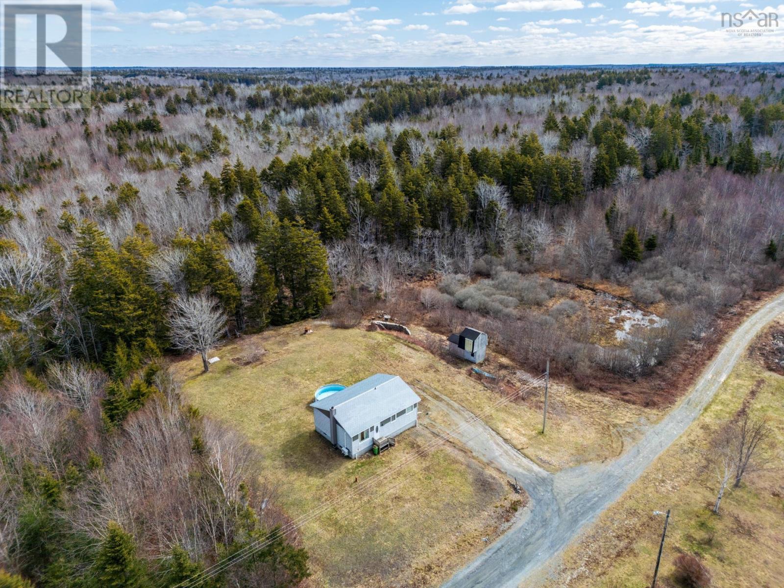 39 Oakridge Road, Church Point, Nova Scotia  B0W 1M0 - Photo 36 - 202605214