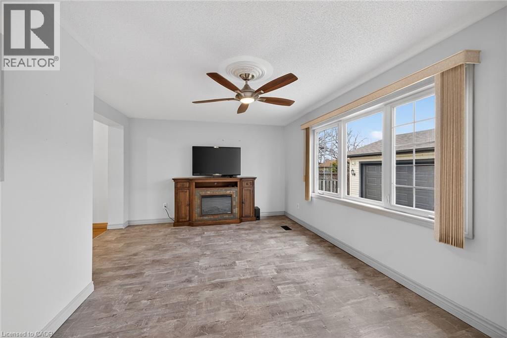 19 Burfield Avenue, Hamilton, Ontario  L8T 2J8 - Photo 18 - 40811524