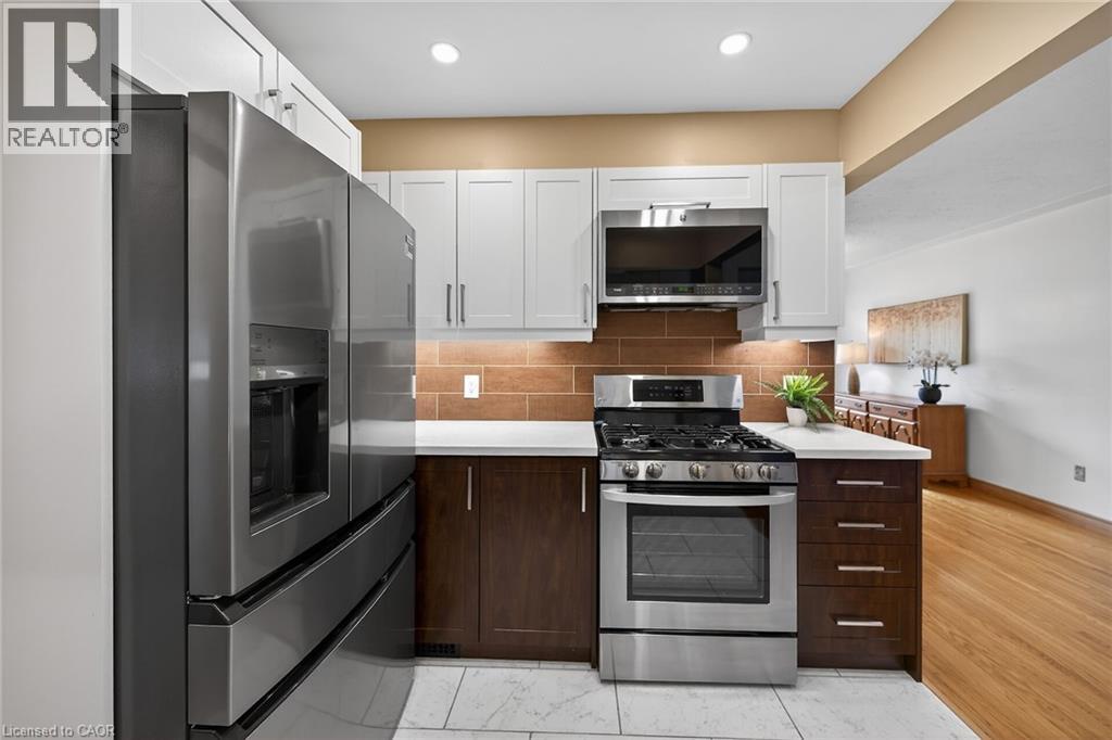 19 Burfield Avenue, Hamilton, Ontario  L8T 2J8 - Photo 13 - 40811524