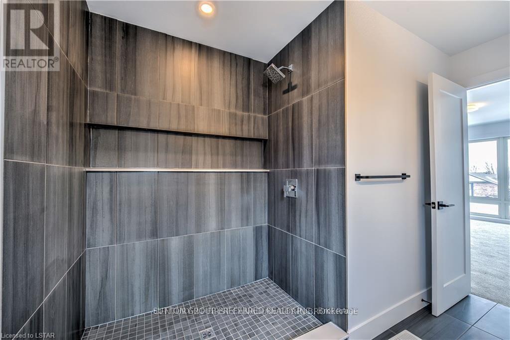 60 - 1820 Canvas Way, London North, Ontario  N5X 0N5 - Photo 14 - X12917866