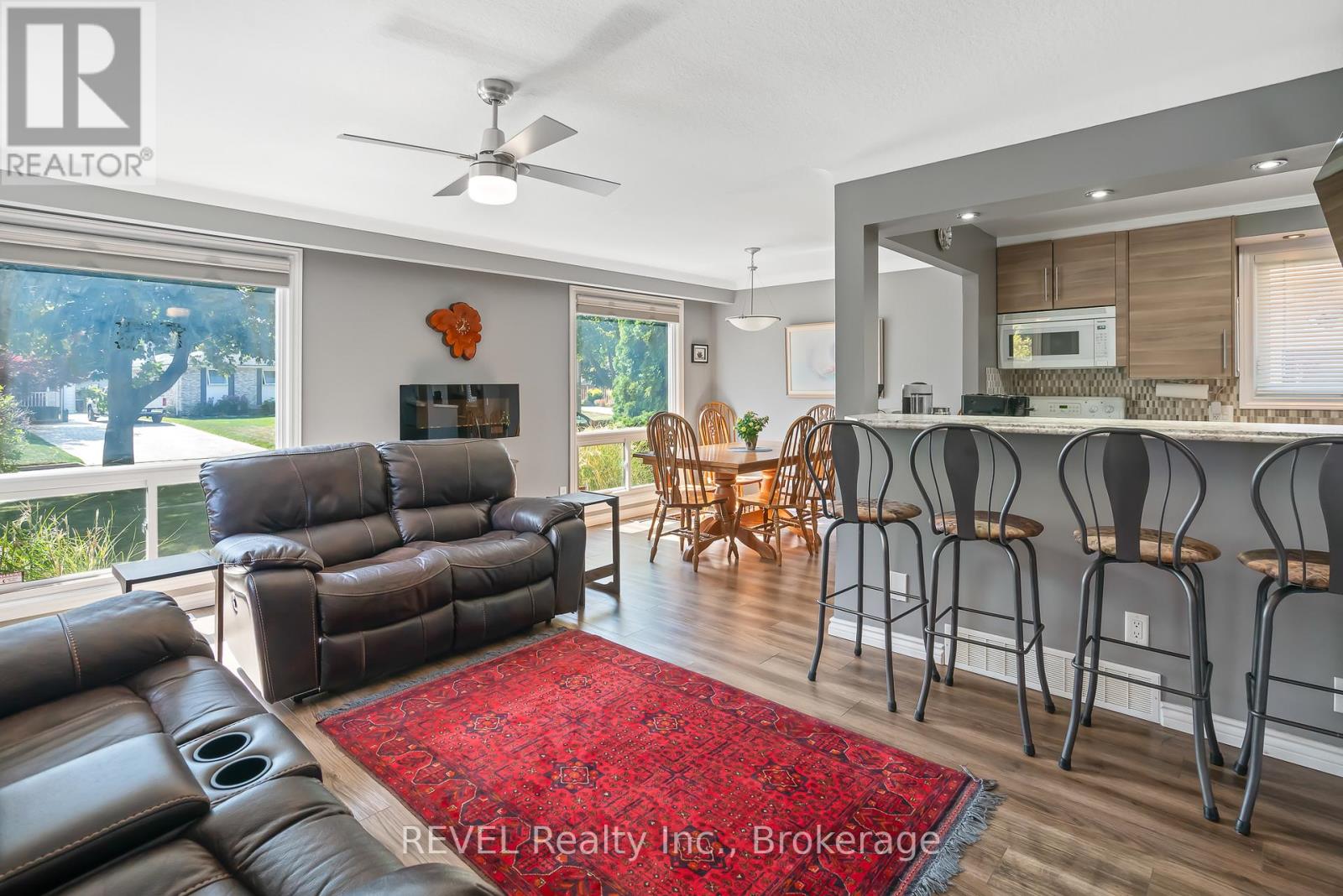 9 FITZROY LANE, St. Catharines, Ontario