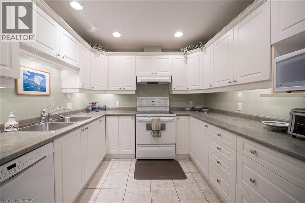 146 North Park Street Unit# 9, Brantford, Ontario  N3R 4K5 - Photo 7 - 40811922