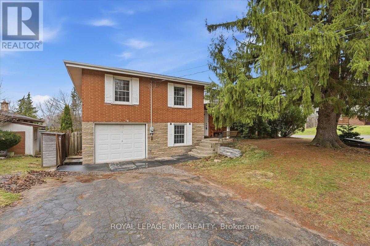 14 Valiant Street W, Pelham, Ontario  L0S 1E0 - Photo 1 - X12917886