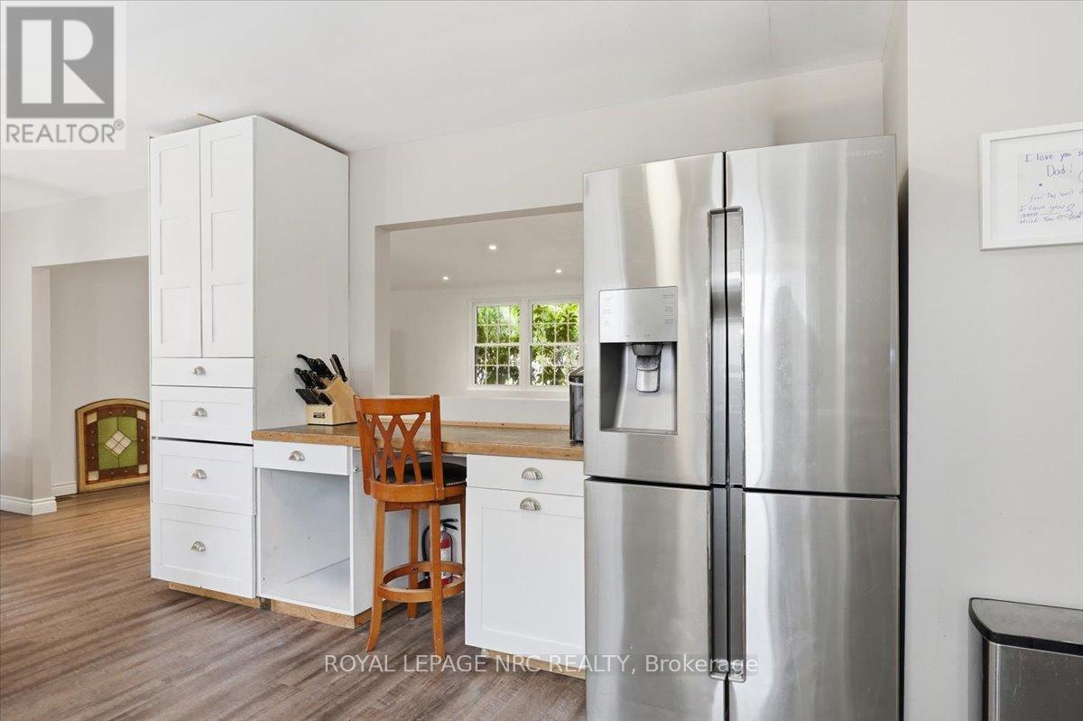 14 Valiant Street W, Pelham, Ontario  L0S 1E0 - Photo 13 - X12917886