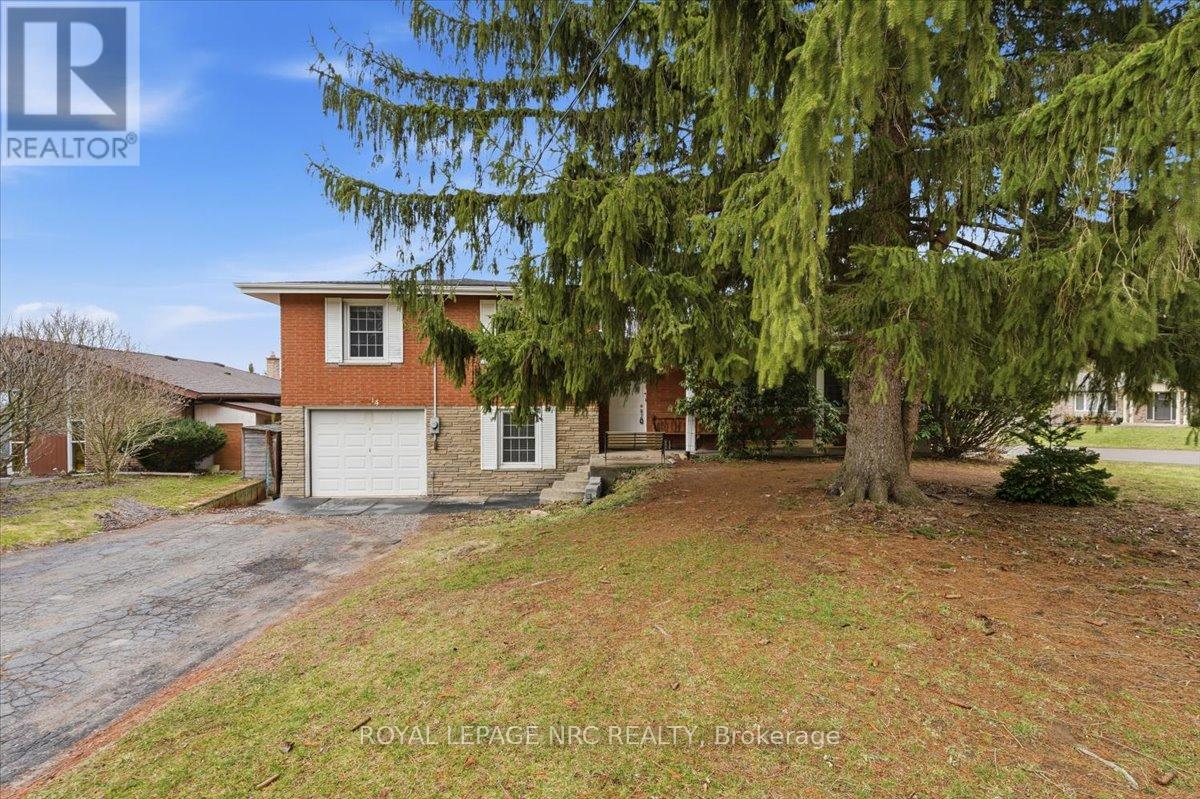 14 Valiant Street W, Pelham, Ontario  L0S 1E0 - Photo 2 - X12917886