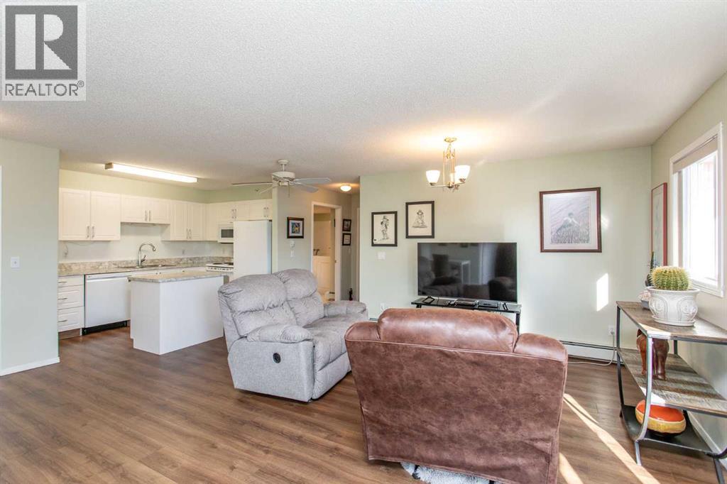 344, 56 Carroll Crescent, Red Deer, Alberta  T4P 3Y3 - Photo 2 - A2283828