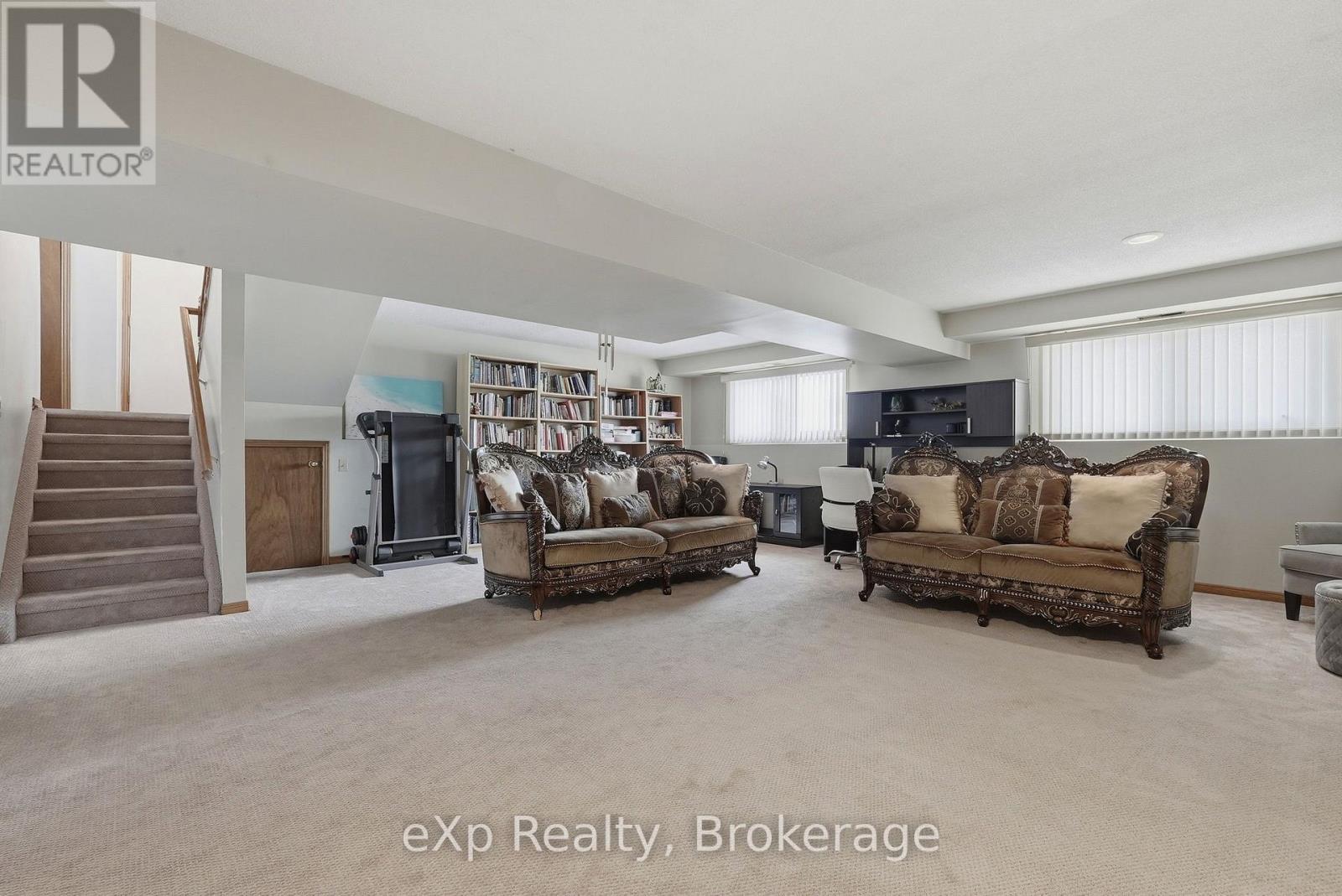 407 Durham Street E, Wellington North, Ontario  N0G 2L2 - Photo 22 - X12917880