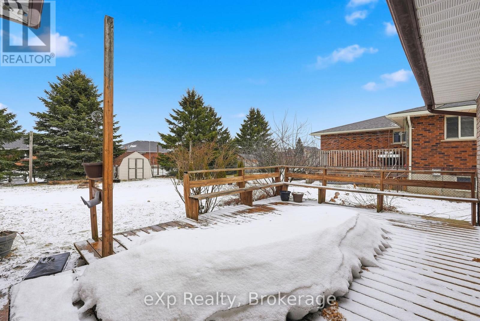 407 Durham Street E, Wellington North, Ontario  N0G 2L2 - Photo 27 - X12917880