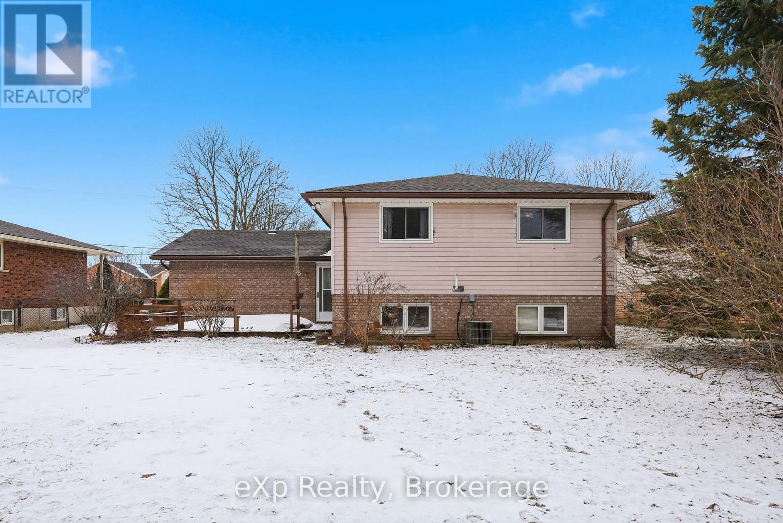 407 Durham Street E, Wellington North, Ontario  N0G 2L2 - Photo 29 - X12917880