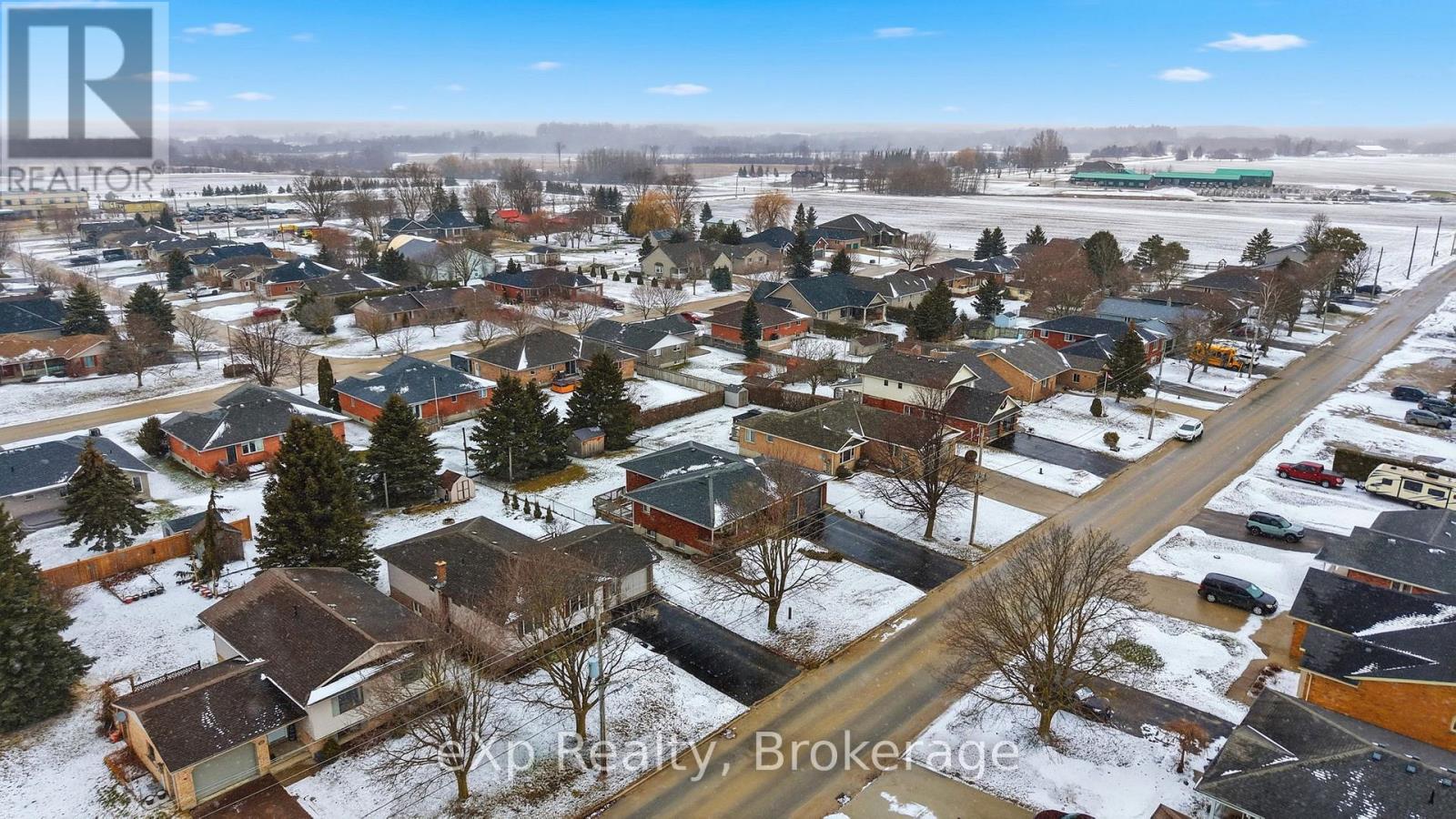 407 Durham Street E, Wellington North, Ontario  N0G 2L2 - Photo 4 - X12917880