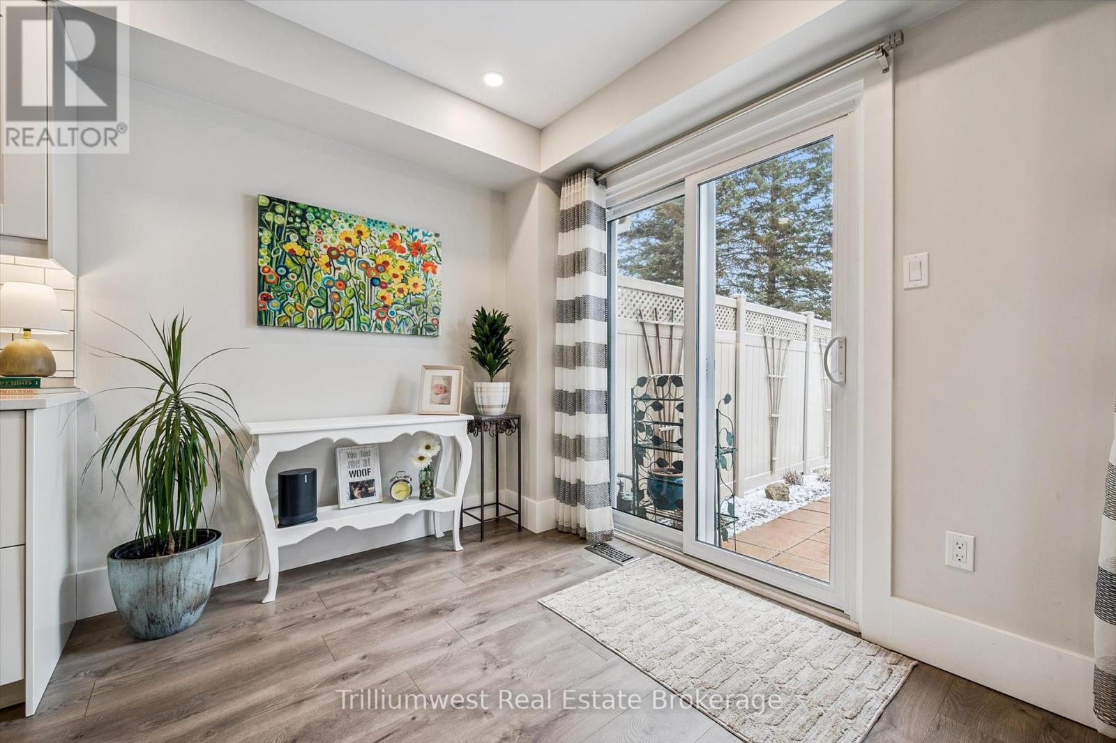 Unit 2 - 39 Ptarmigan Drive, Guelph, Ontario  N1C 1E8 - Photo 14 - X12917888