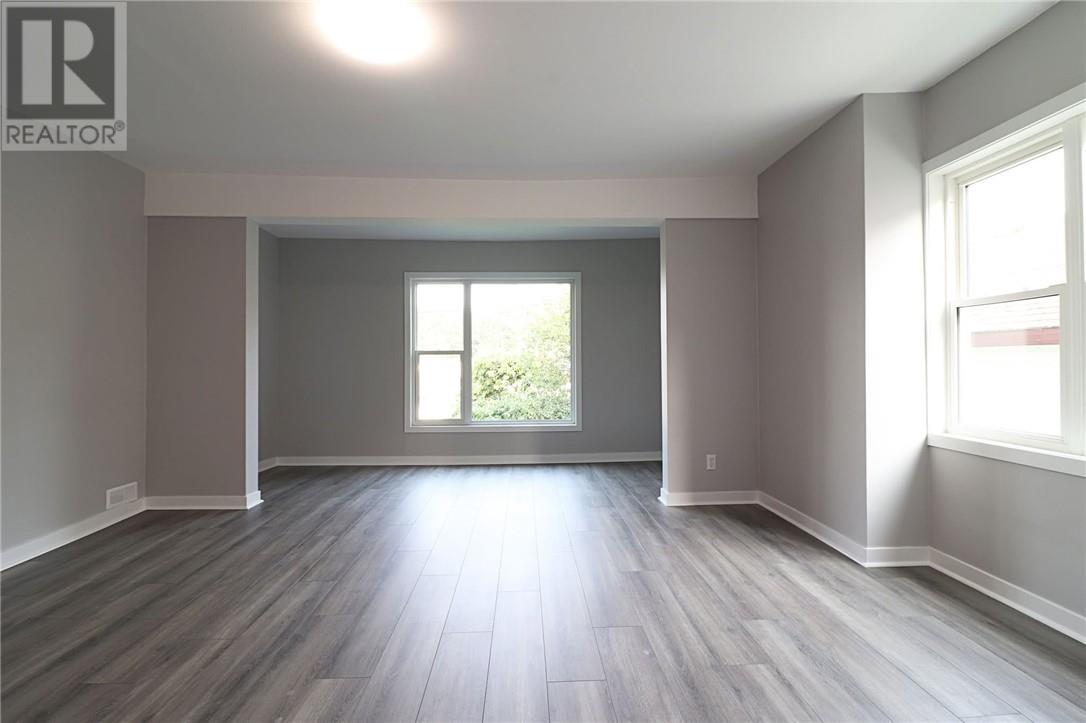 381 Melvin, Sudbury, Ontario  P3C 4X2 - Photo 7 - 2126893