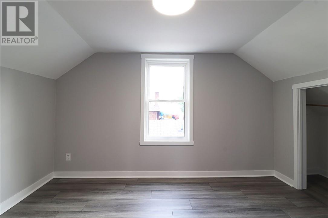 381 Melvin, Sudbury, Ontario  P3C 4X2 - Photo 8 - 2126893