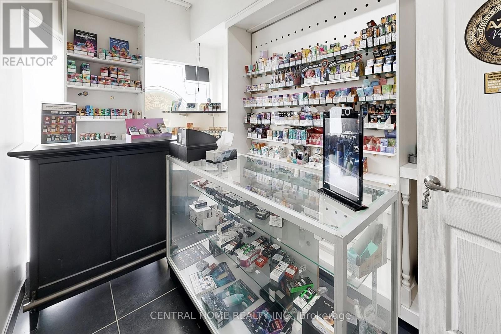 15231 Yonge Street, Aurora (Aurora Village), Ontario  L4G 1L8 - Photo 24 - N12917860