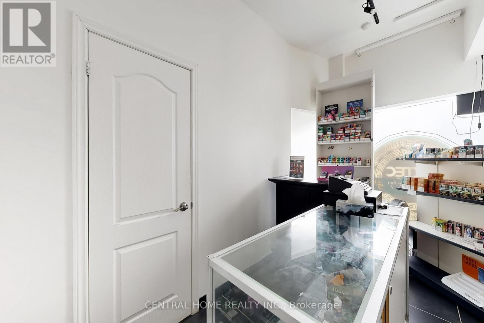 15231 Yonge Street, Aurora (Aurora Village), Ontario  L4G 1L8 - Photo 26 - N12917860