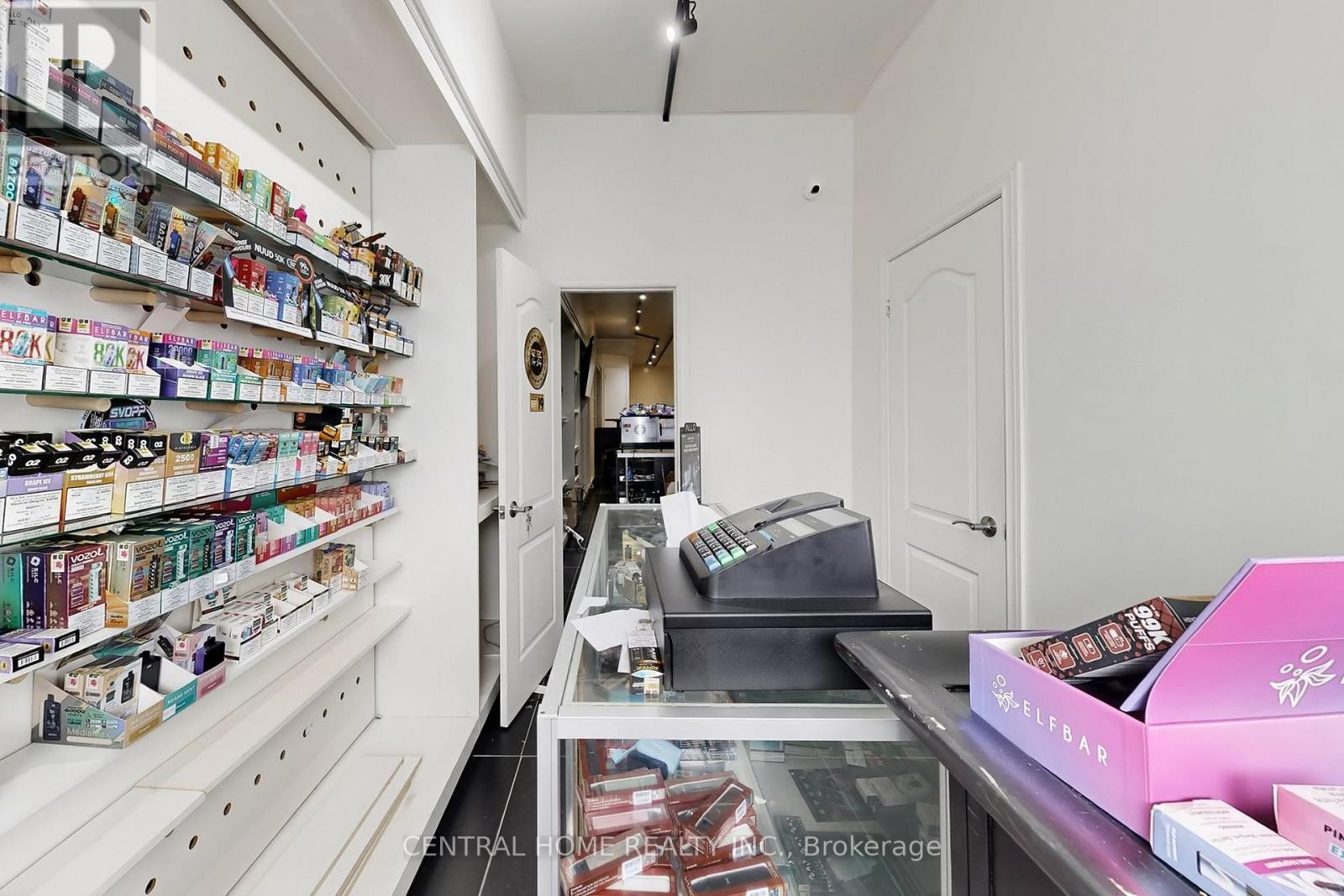 15231 Yonge Street, Aurora (Aurora Village), Ontario  L4G 1L8 - Photo 27 - N12917860