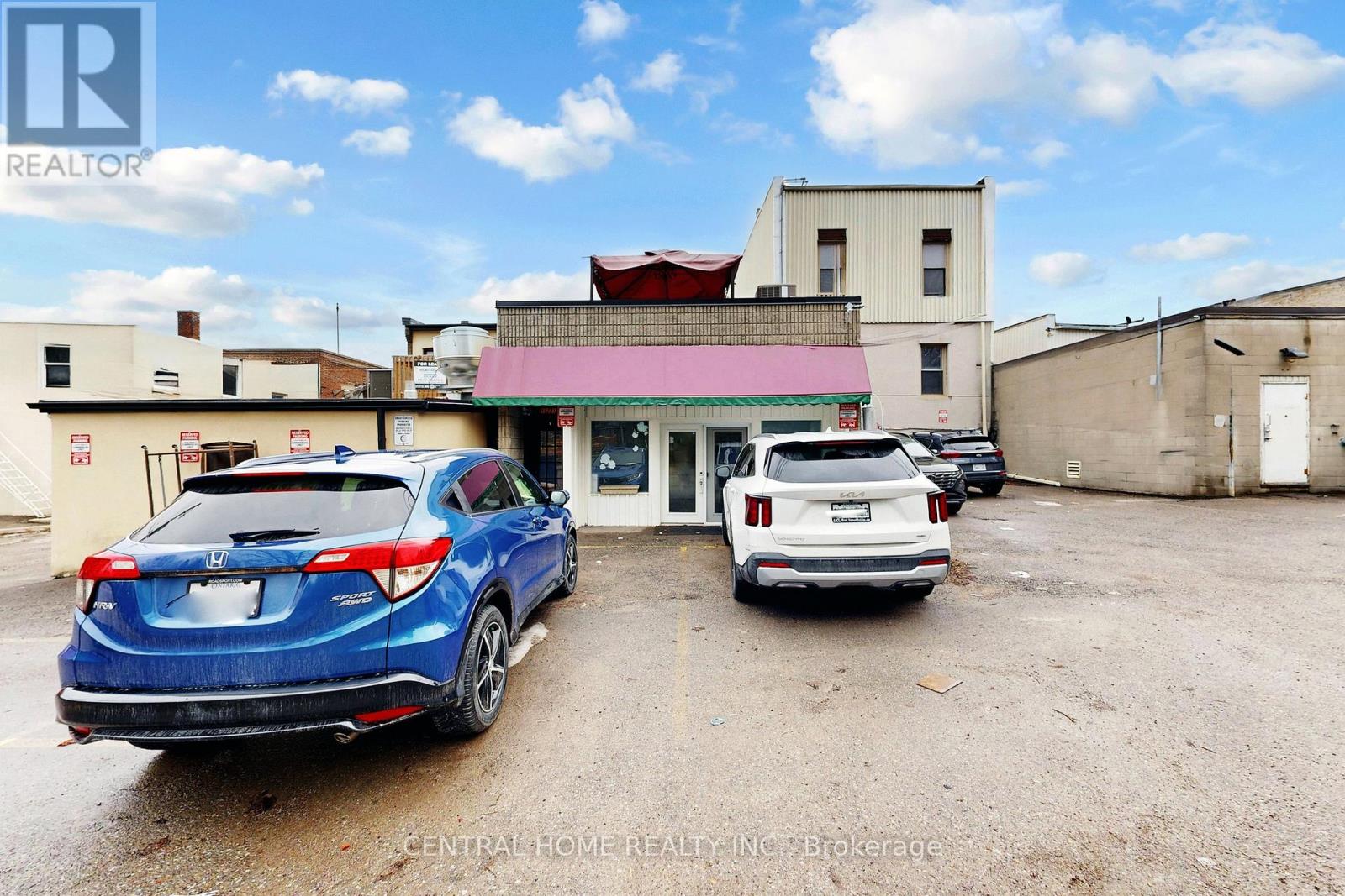 15231 Yonge Street, Aurora (Aurora Village), Ontario  L4G 1L8 - Photo 43 - N12917860