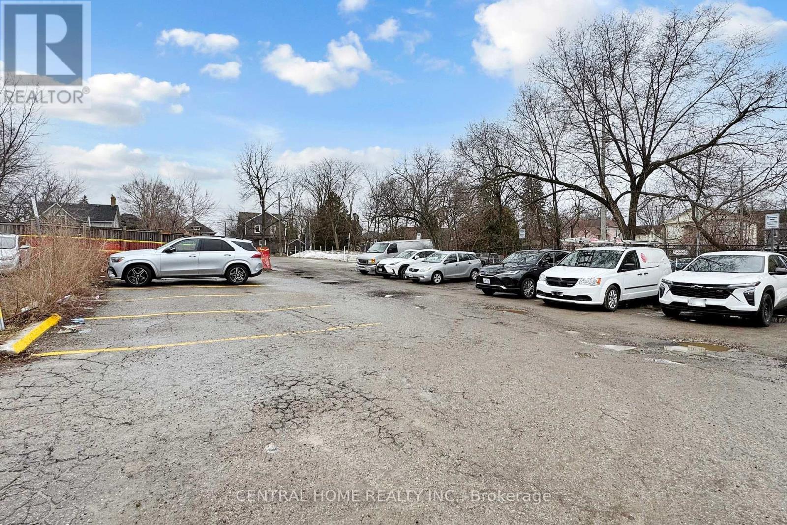 15231 Yonge Street, Aurora (Aurora Village), Ontario  L4G 1L8 - Photo 45 - N12917860