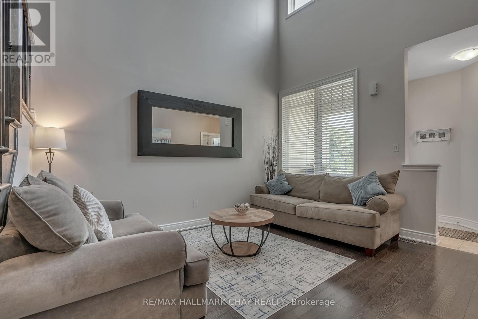 24 Beachway Trail, Wasaga Beach, Ontario  L9Z 0G1 - Photo 5 - S12917874