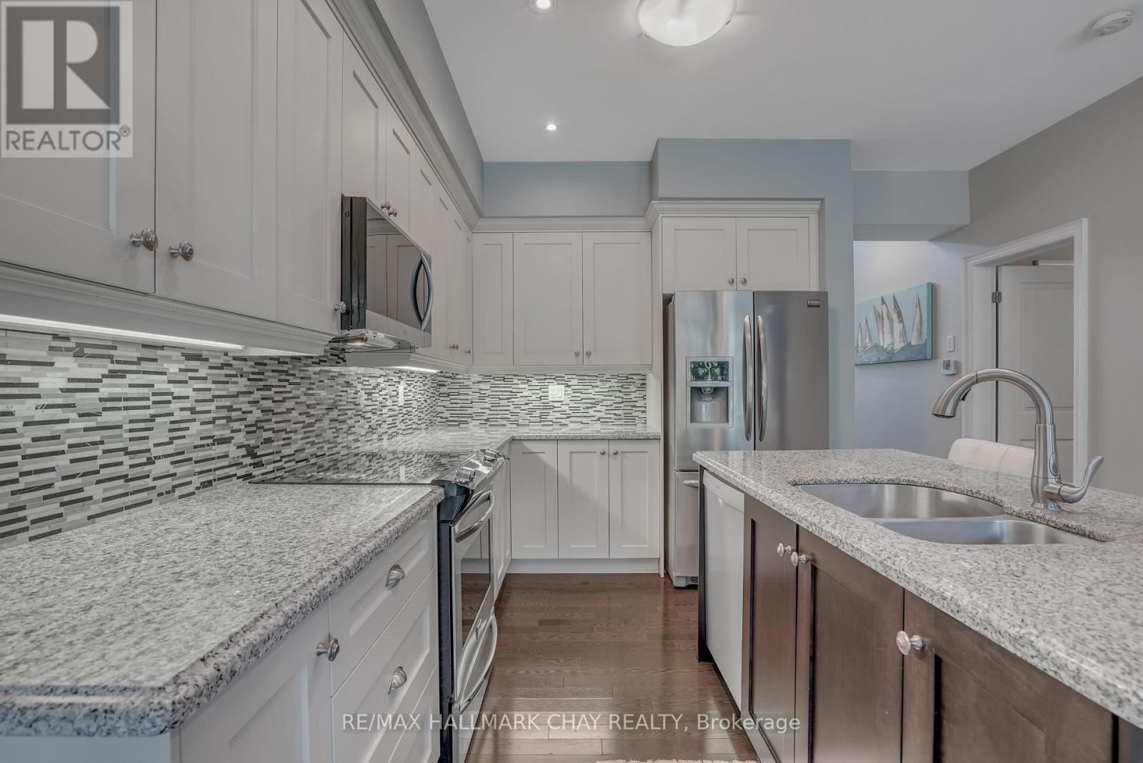 24 Beachway Trail, Wasaga Beach, Ontario  L9Z 0G1 - Photo 9 - S12917874