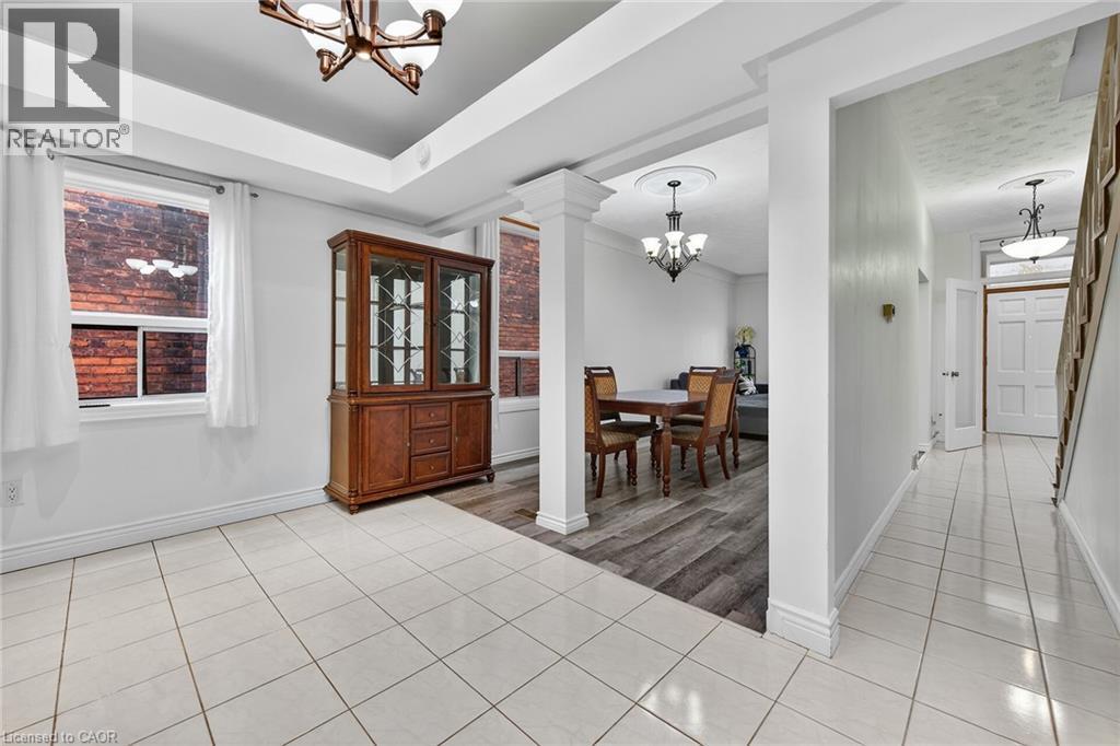 96 Wentworth Street N, Hamilton, Ontario  L8L 5V4 - Photo 11 - 40814831