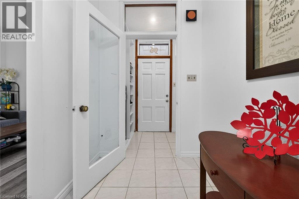 96 Wentworth Street N, Hamilton, Ontario  L8L 5V4 - Photo 22 - 40814831