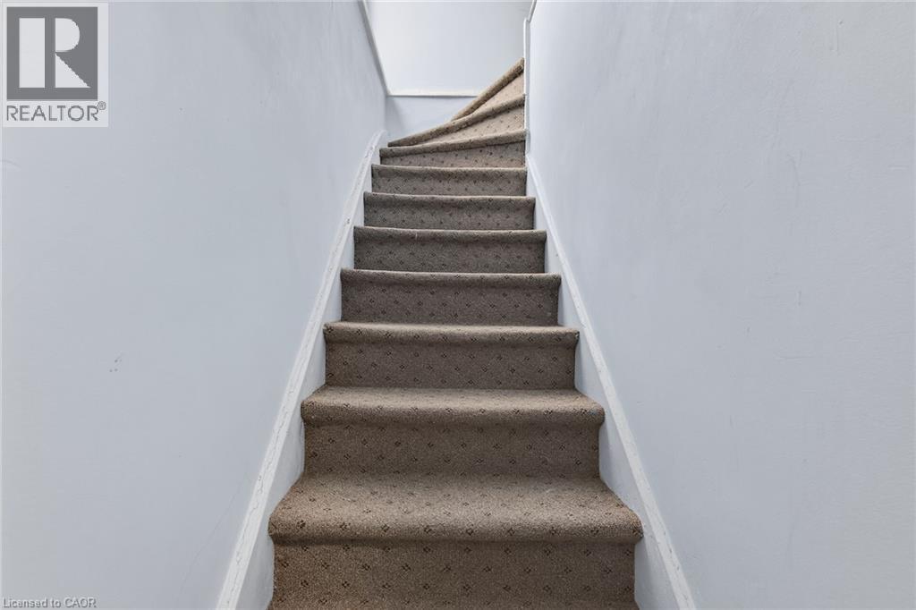 96 Wentworth Street N, Hamilton, Ontario  L8L 5V4 - Photo 33 - 40814831