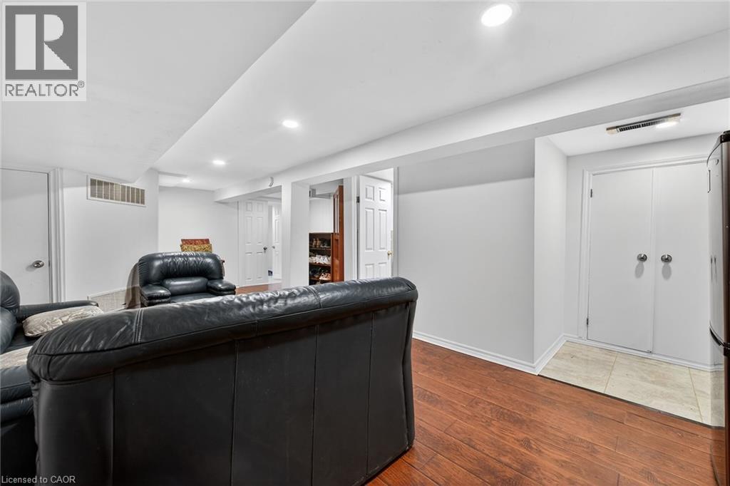 96 Wentworth Street N, Hamilton, Ontario  L8L 5V4 - Photo 38 - 40814831