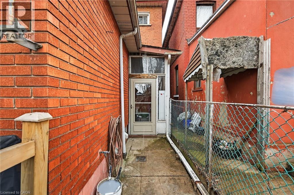 96 Wentworth Street N, Hamilton, Ontario  L8L 5V4 - Photo 49 - 40814831