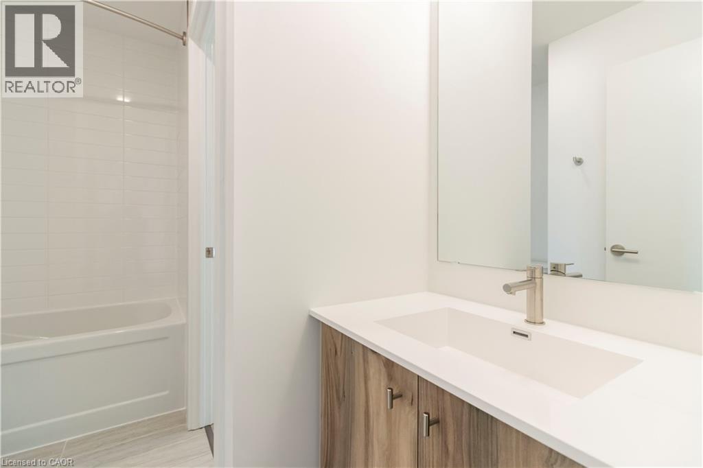 25 Wellington Street S Unit# 1807, Kitchener, Ontario  N2G 0G5 - Photo 21 - 40814252