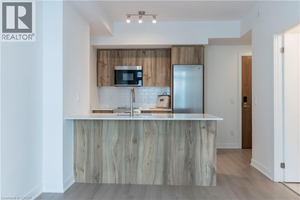 25 Wellington Street S Unit# 1807, Kitchener, Ontario  N2G 0G5 - Photo 7 - 40814252