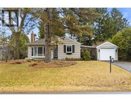 38 PARKER Avenue, Ancaster, Ontario