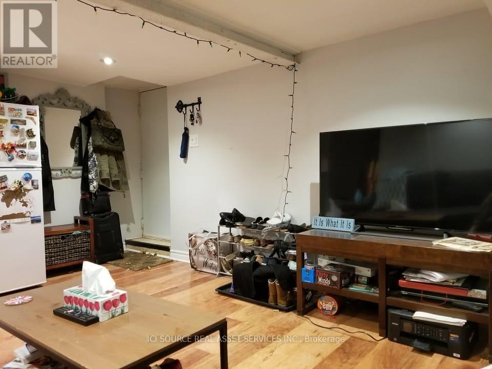 Lower - 29 Via Italia, Toronto (Corso Italia-Davenport), Ontario  M6H 3R4 - Photo 10 - W12917862