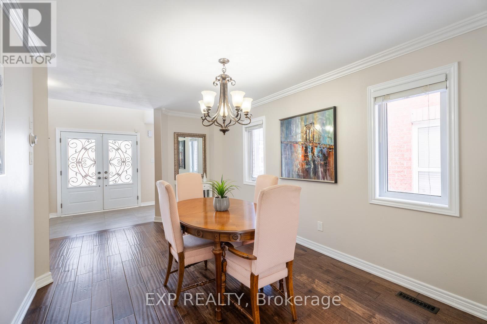 81 Farthingale Crescent, Brampton, Ontario  L7A 1W7 - Photo 10 - W12917878