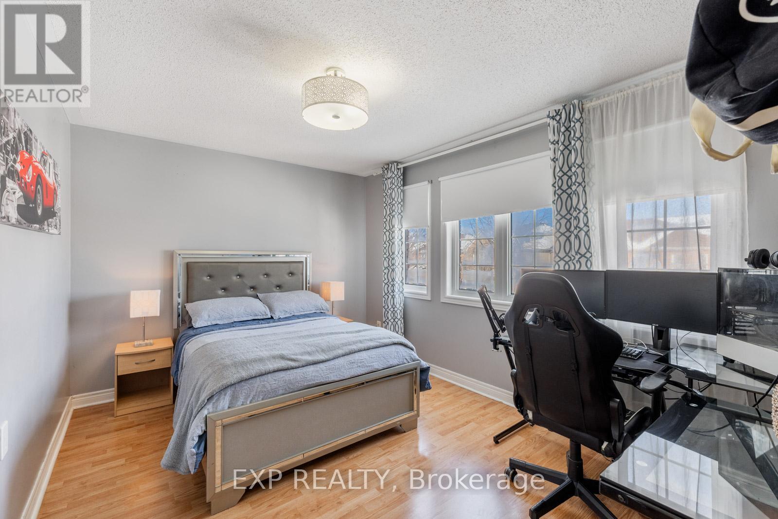 81 Farthingale Crescent, Brampton, Ontario  L7A 1W7 - Photo 36 - W12917878