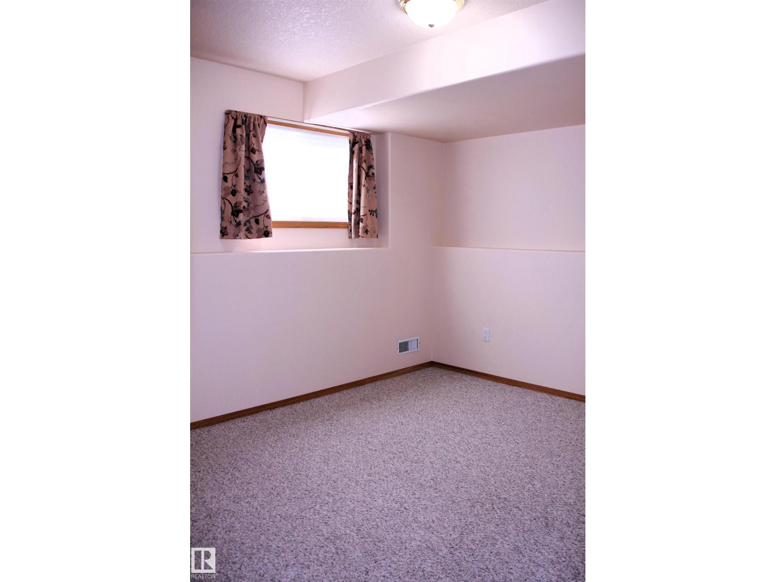 26 Simonette Cr, Devon, Alberta  T9G 1Y5 - Photo 38 - E4478916