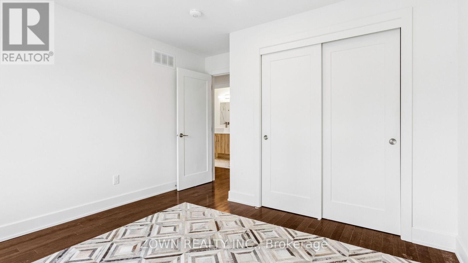 2183 Deschenes Street, Ottawa, Ontario  K2B 6N2 - Photo 33 - X12917864