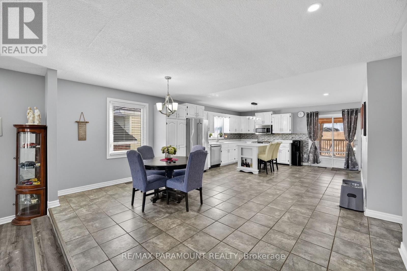 7491 Scholfield Road, Niagara Falls, Ontario  L2J 4E5 - Photo 8 - X12917872