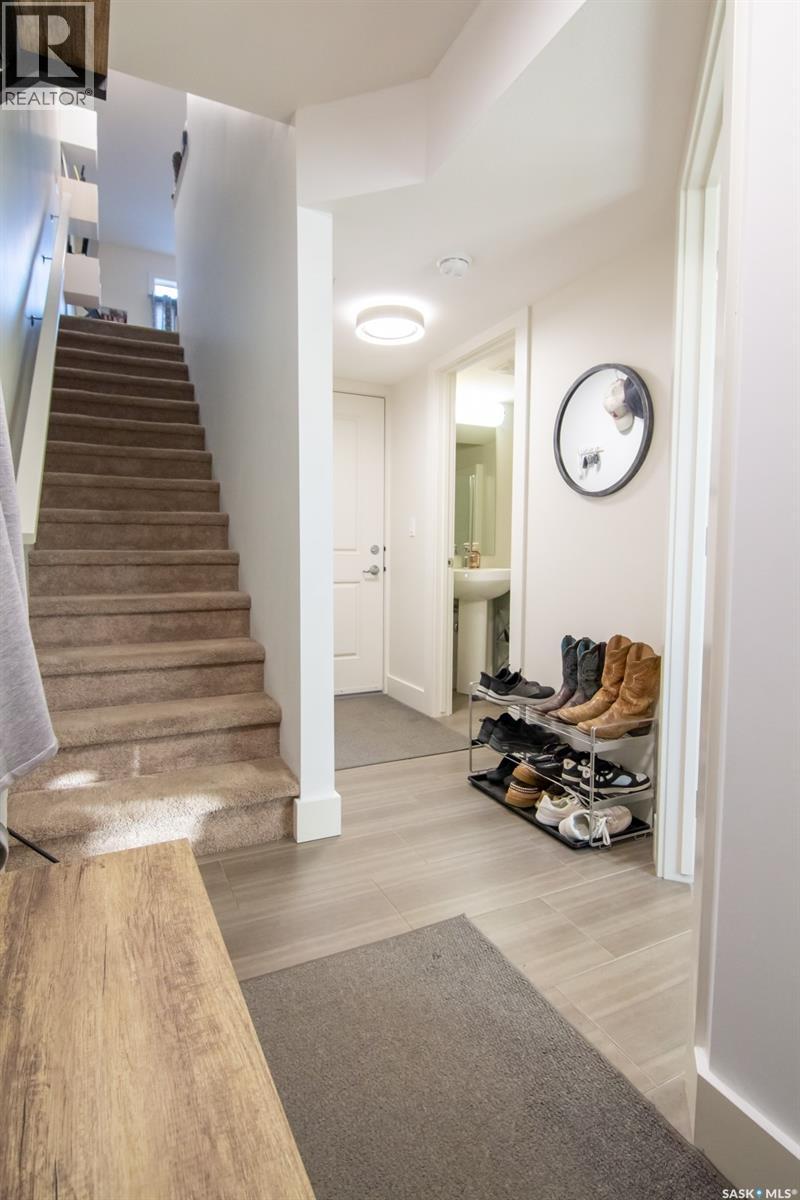 709 Meadows Boulevard, Saskatoon, Saskatchewan  S7V 0H5 - Photo 5 - SK031150