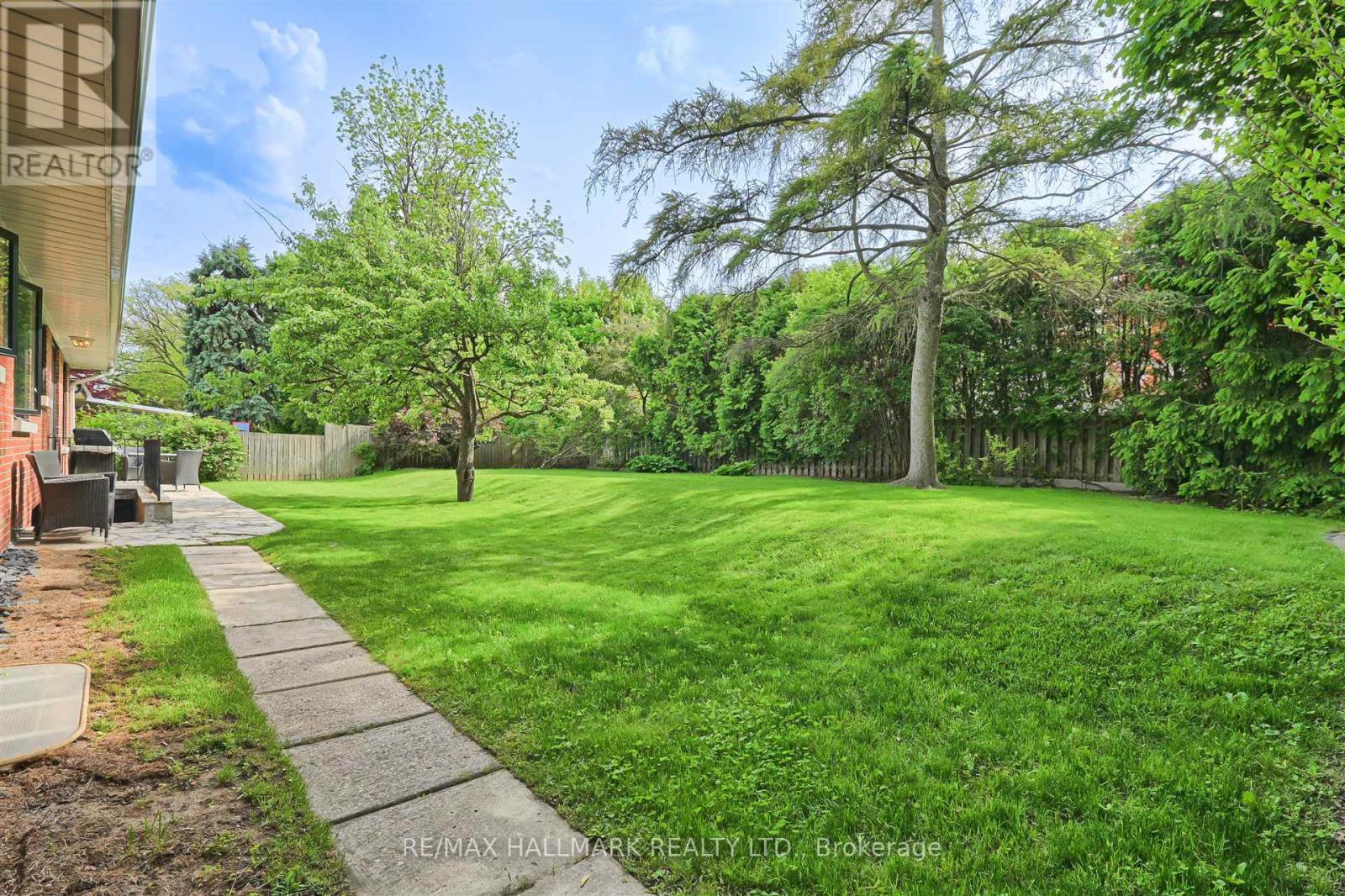 1616 Islington Avenue, Toronto, Ontario  M9A 3M6 - Photo 33 - W12773930