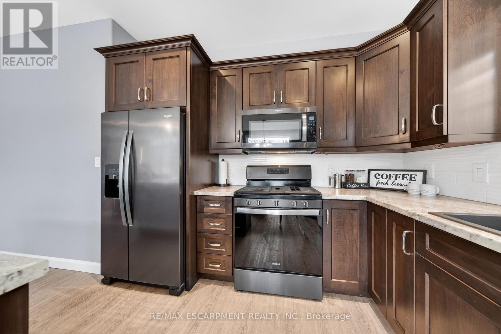 5 - 740 Main Street E, Haldimand, Ontario  N1A 0B3 - Photo 5 - X12915184