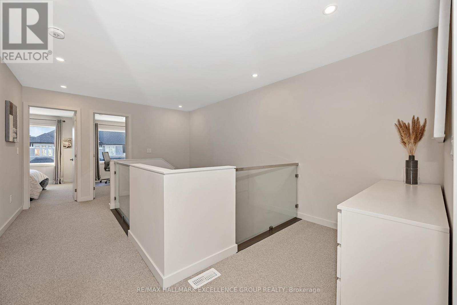 677 Honeydew Street, Ottawa, Ontario  K1X 0K5 - Photo 20 - X12821328