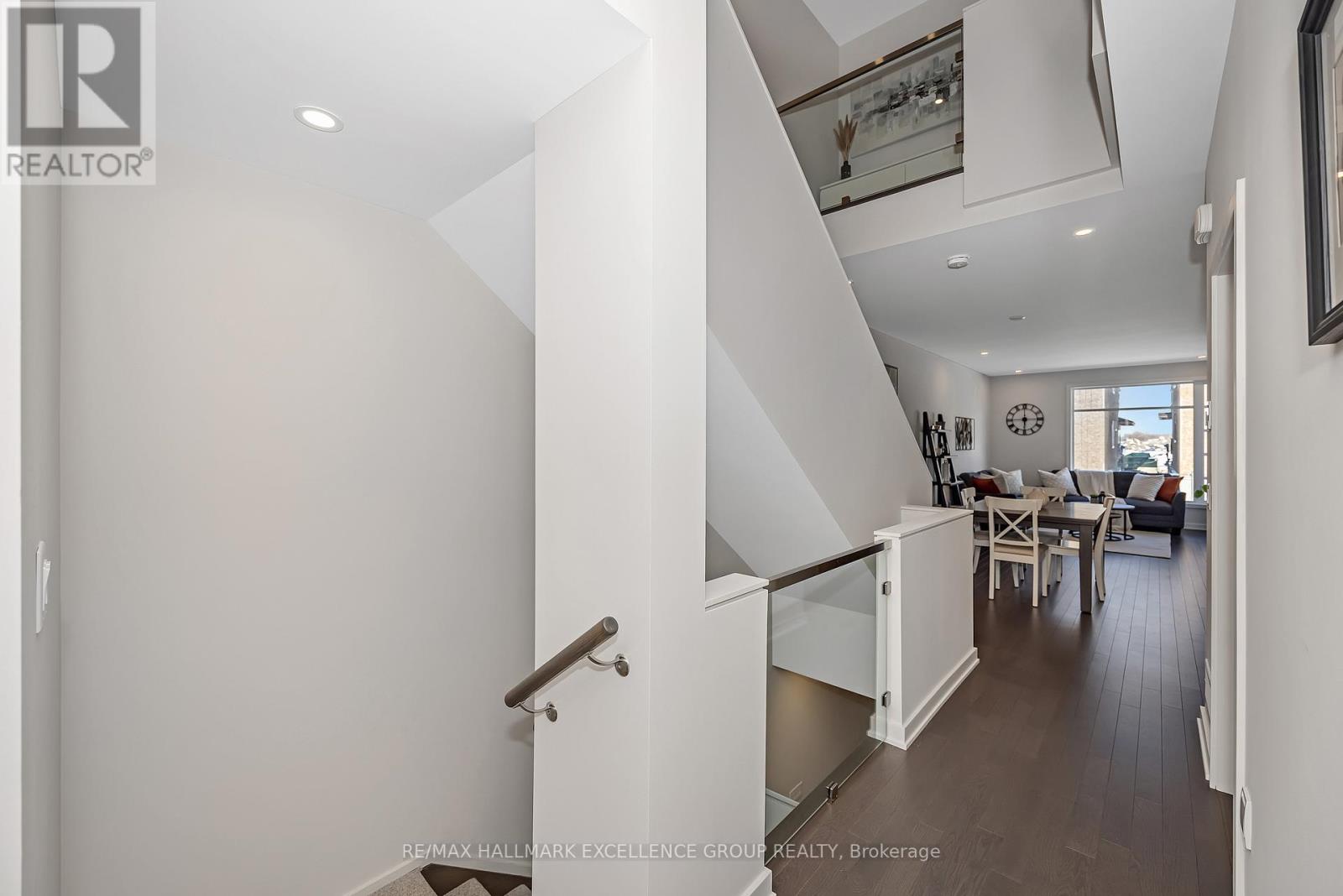 677 Honeydew Street, Ottawa, Ontario  K1X 0K5 - Photo 34 - X12821328