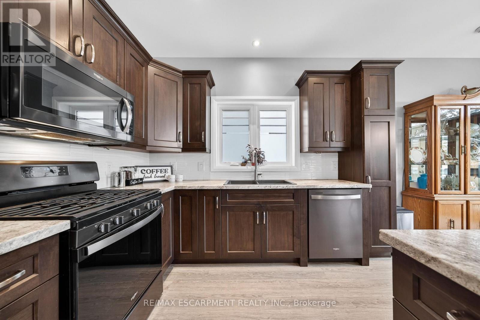 5 - 740 Main Street E, Haldimand, Ontario  N1A 0B3 - Photo 3 - X12915184