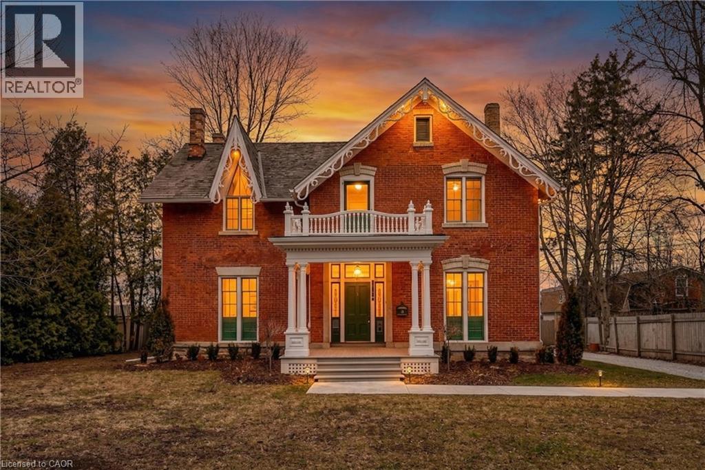 262 MAIN Street W, Grimsby, Ontario