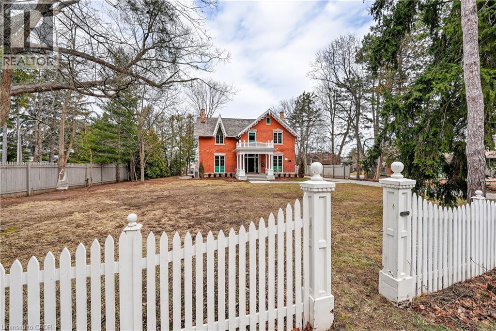 262 Main Street W, Grimsby, Ontario  L3M 1S4 - Photo 4 - 40814869